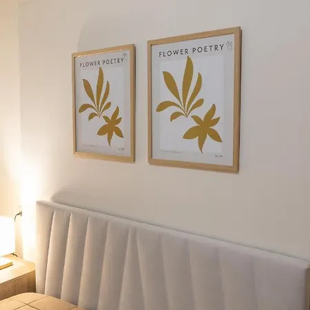 アパート Cozy Family